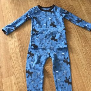 Carter’s blue moose pajamas 12 mo